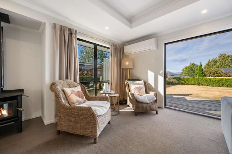 11 McFarlane Terrace Wanaka_9