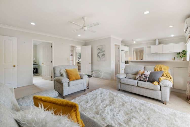 7 Kentia Way Somerville_6