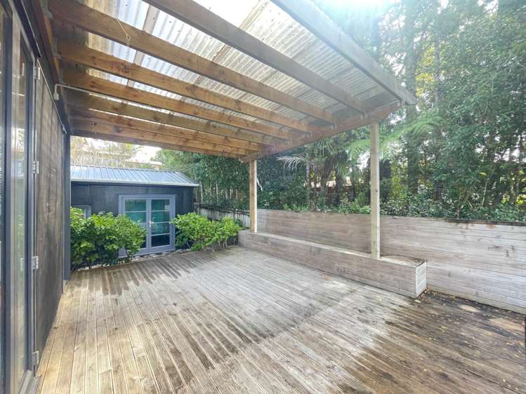 28 Tane Road Laingholm_12