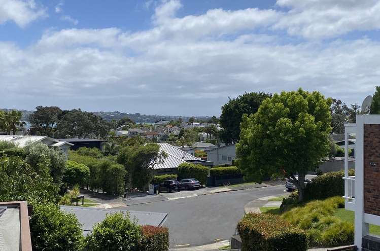 12 Saratoga Avenue Herne Bay_25