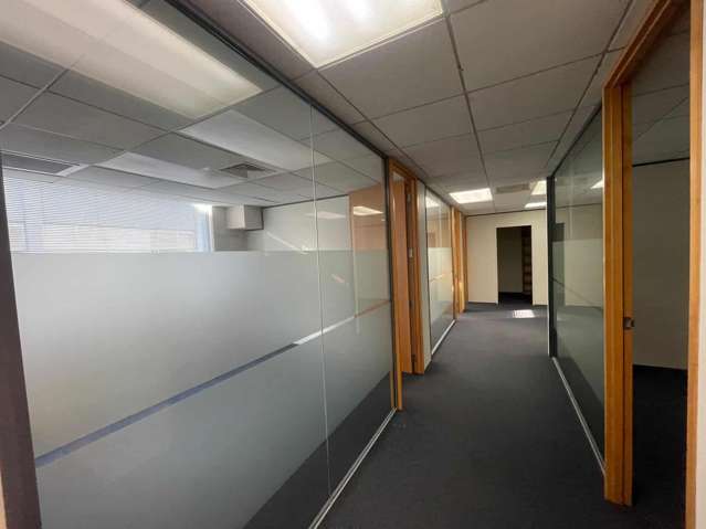 B/20 Northcroft Street Takapuna_2