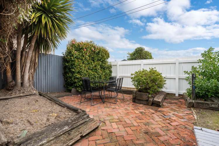 93 Oxford Street South Dunedin_21