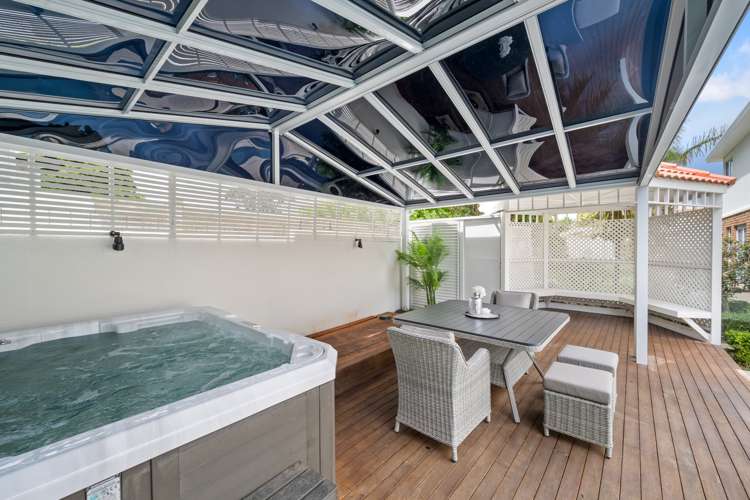 28 Manor Park Sunnyhills_33