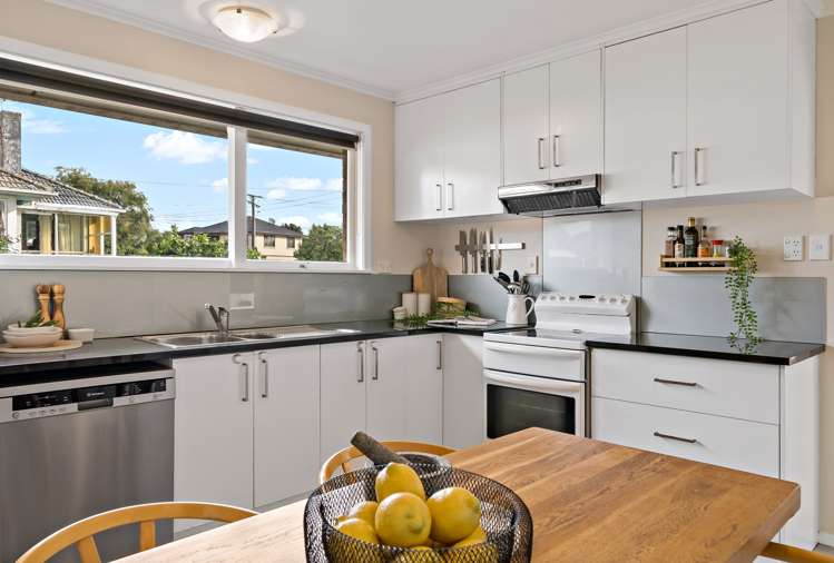 1/6 Mcdonald Crescent Mount Wellington_1