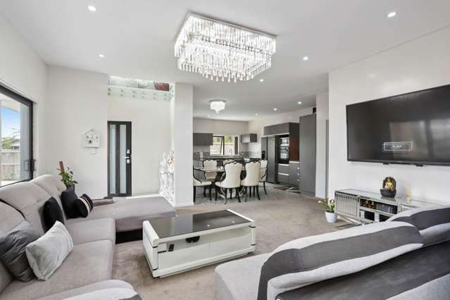 7 Mataki Way Glen Eden_2