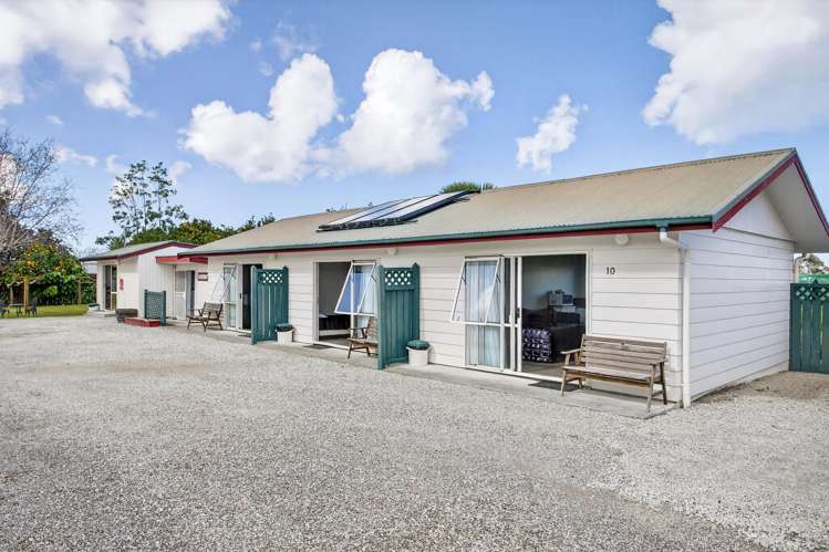 60 Main Road Makaraka_8