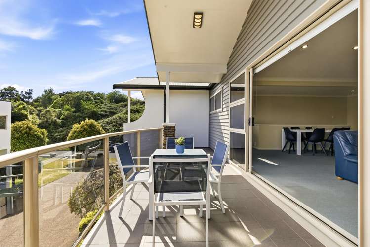 2/17 Tremaine Avenue Two Mile Bay_20