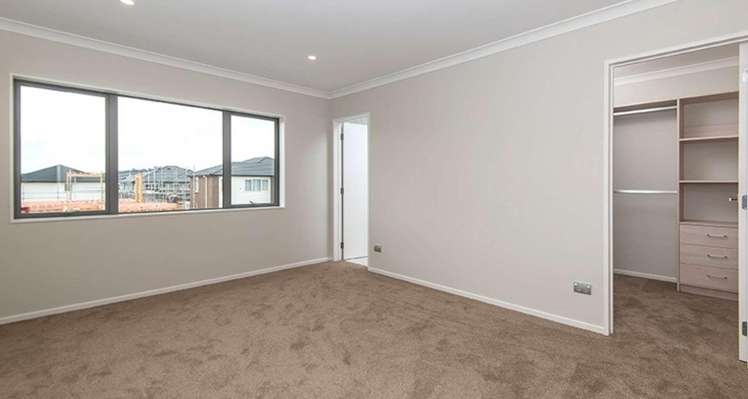 21 Eastfield Avenue Flat Bush_12