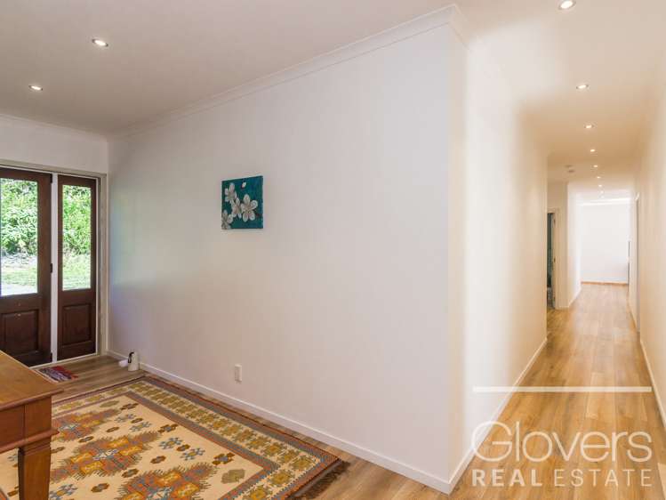 8 Duffy Road Waitakere_10