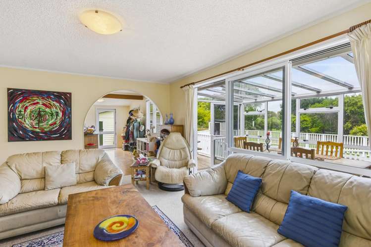 258 Waitohu Valley Road Otaki_14