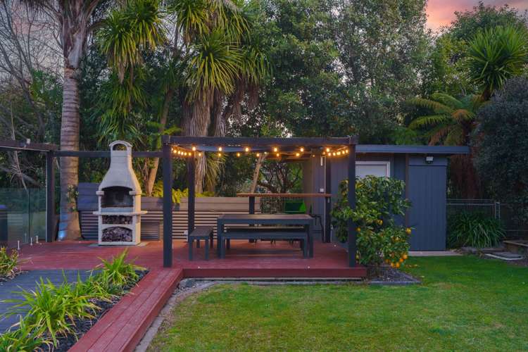 5 Keswick Crescent Huntington_34