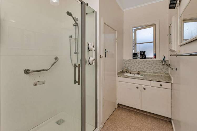 52 Keyte Street Kensington_13