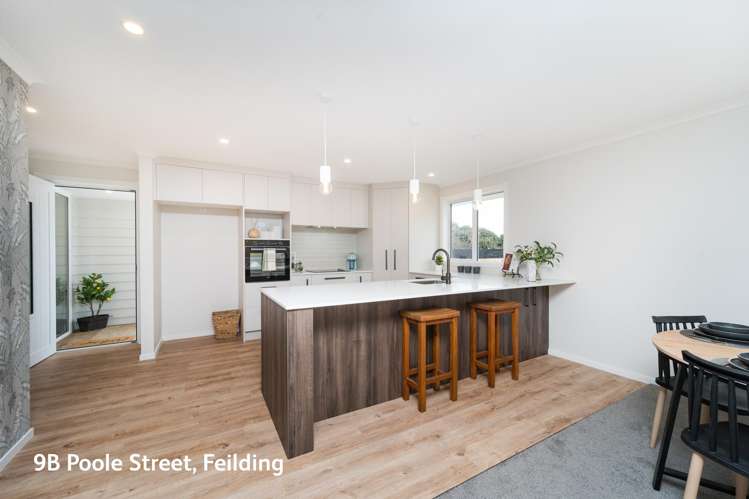 9A or 9B Poole Street Feilding_21