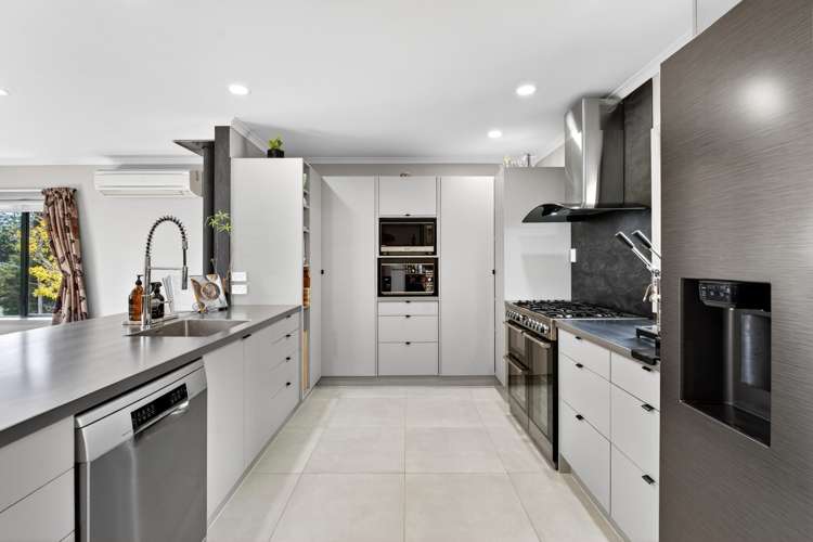 16 Awarua Crescent_4