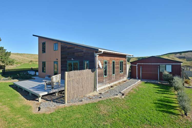 224 Riversdale Road Riversdale Beach_3