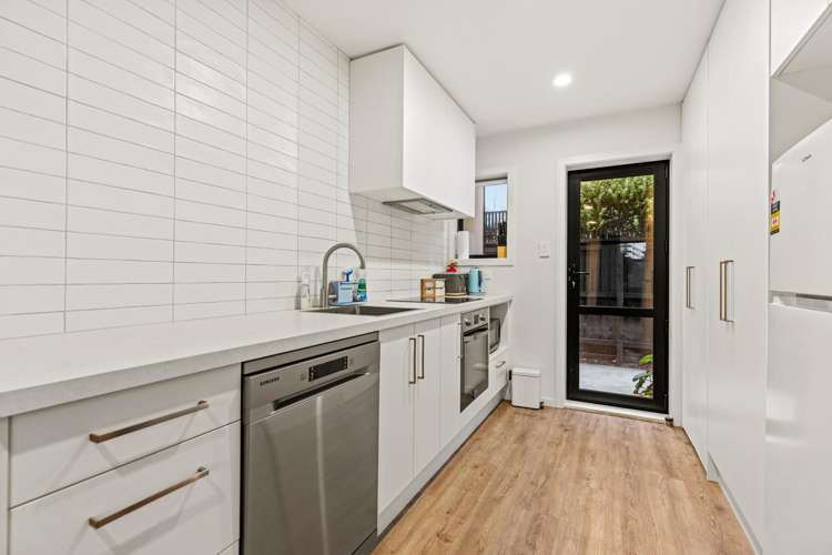 5/14 Stoneyhurst Street_2