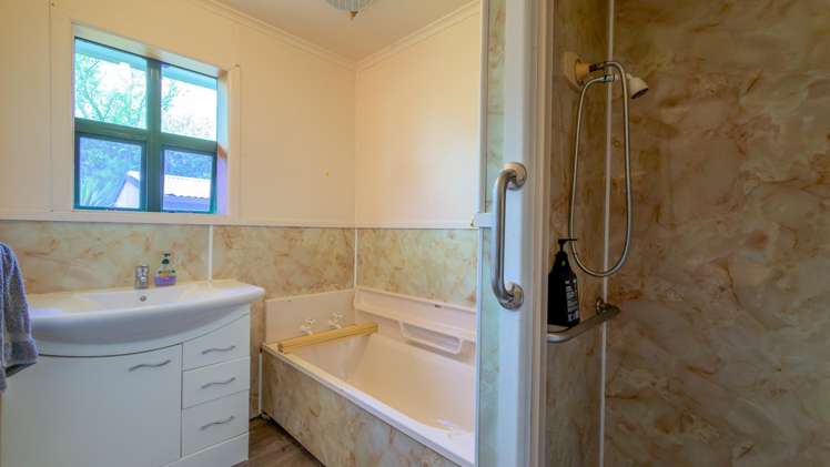 5248a State Highway 2 Ngatea_11