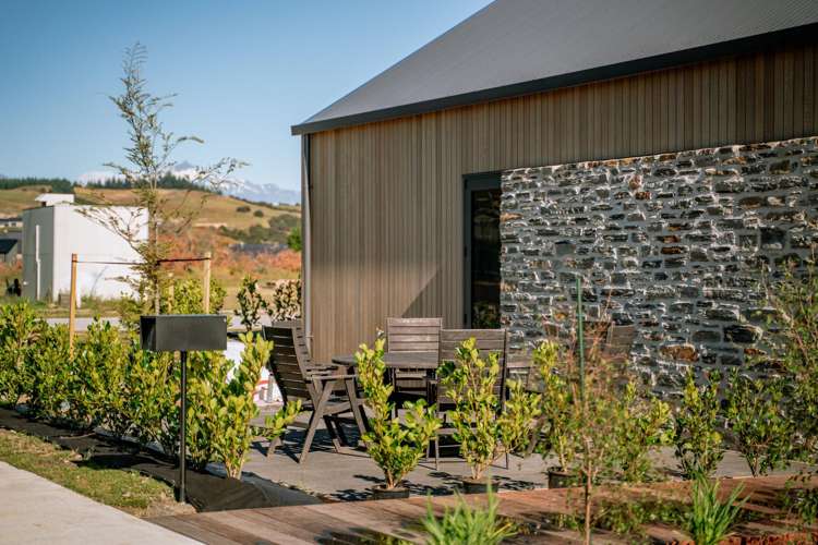 1 Walsh Street Albert Town_25