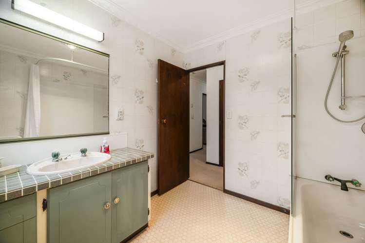 27b Herewini Street Victoria_14