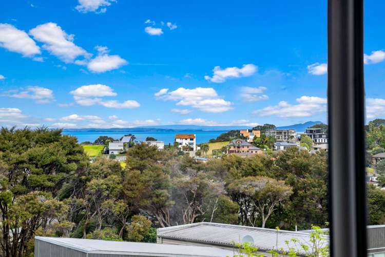 15 Montpellier Heights Arkles Bay_1