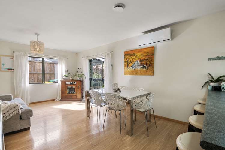 2/12 Patons Road Howick_5