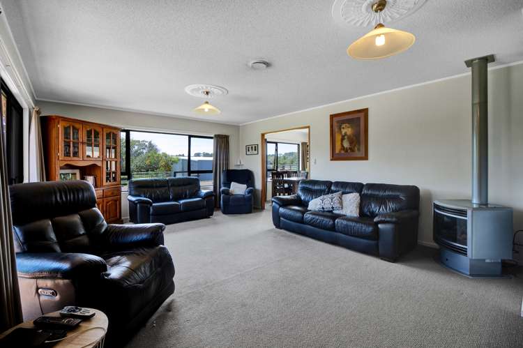 83 Brown Road Waitara_17