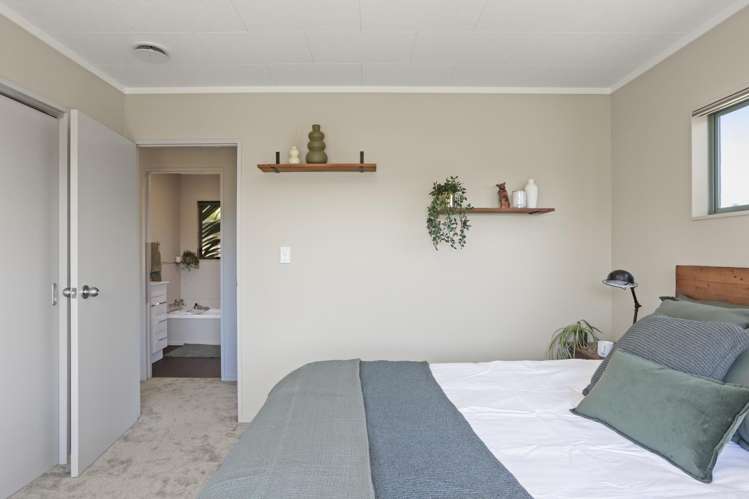 80 Kamara Road Glen Eden_11