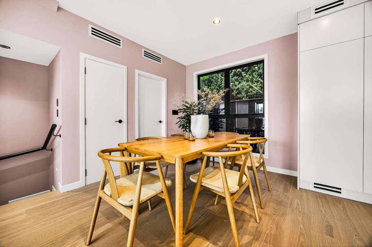 2&3/ 5 Parawai Crescent_3