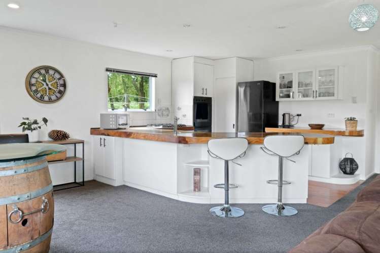 10 Singleton Street Waikari_5