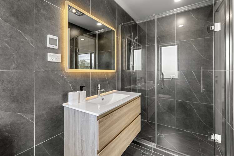 12b Locarno Avenue Sandringham_6