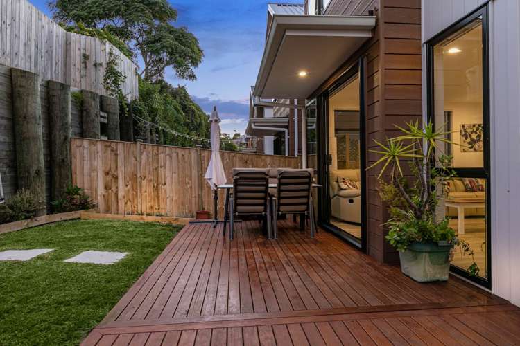 58 Seafarer Crescent Stanmore Bay_4