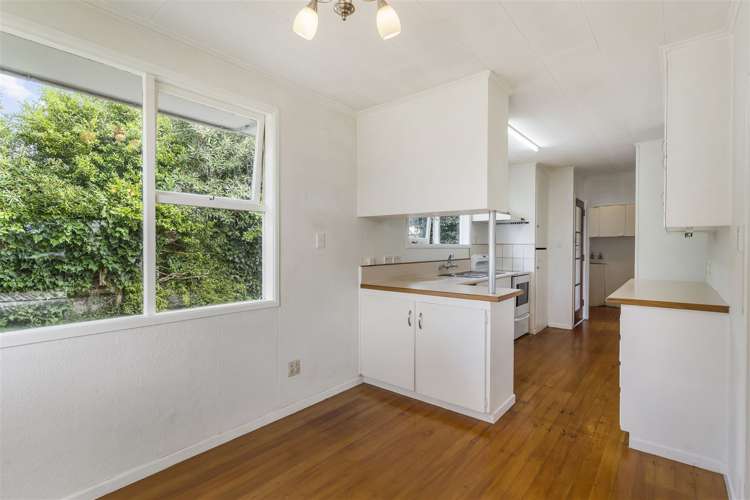 10 Larne Avenue Pakuranga Heights_6