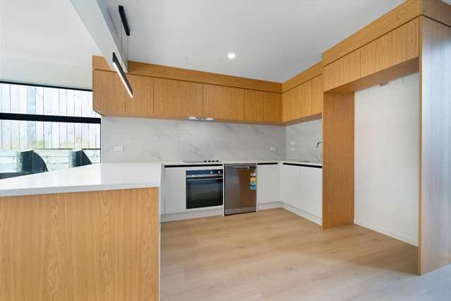 7/16 Hewlett road Massey_3