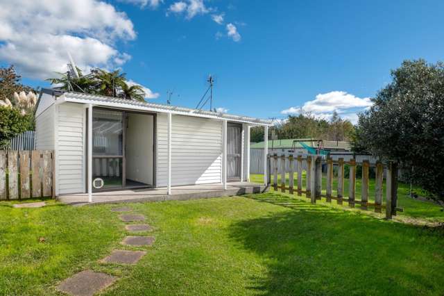 110 Pandora Avenue Sunnybrook_3