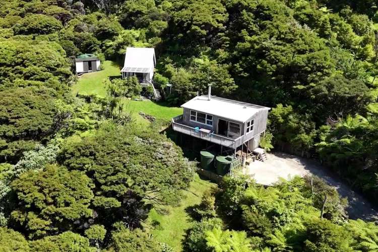 366 & 368 Blind Bay Road Great Barrier Island_22