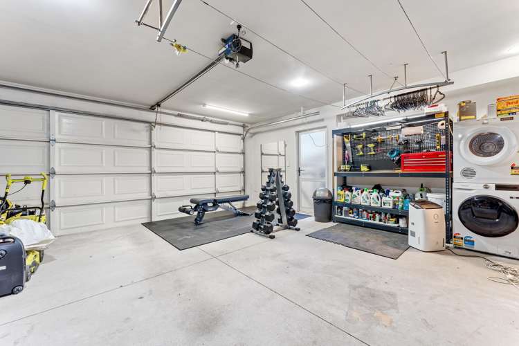 90 Tauranga Place Orewa_17