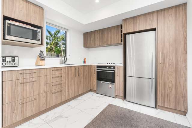 10/295 Armagh Street Christchurch City - South_1