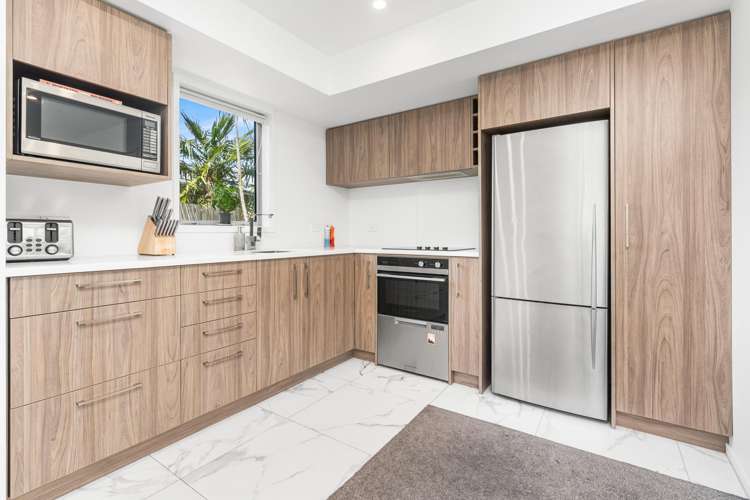 10/295 Armagh Street_1