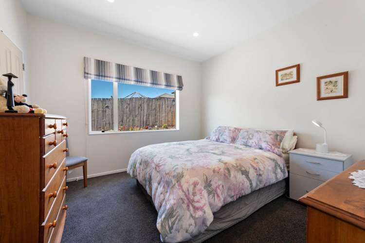 13 Red Oak Place Schnapper Rock_13