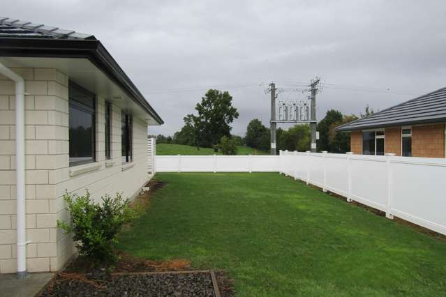 1/3 McAndrew Street Kihikihi_1