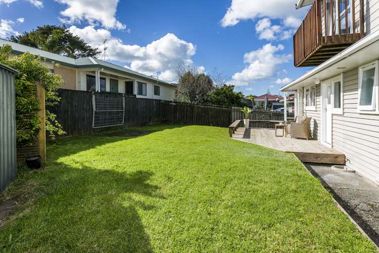 2/13 Manuka Road Bayview_23