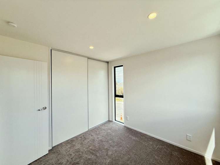 4A Roberts Road 1802_10