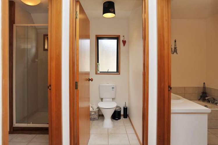 29 Woodglen Drive Woodend_8