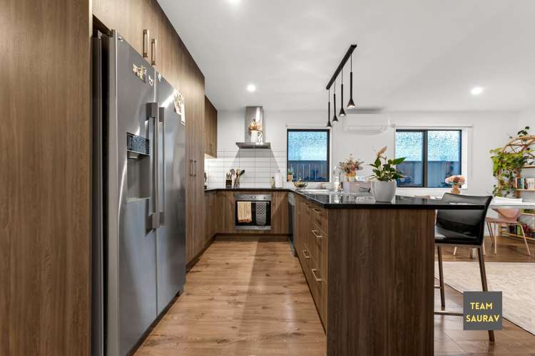 33 Kahui Parade Karaka_10