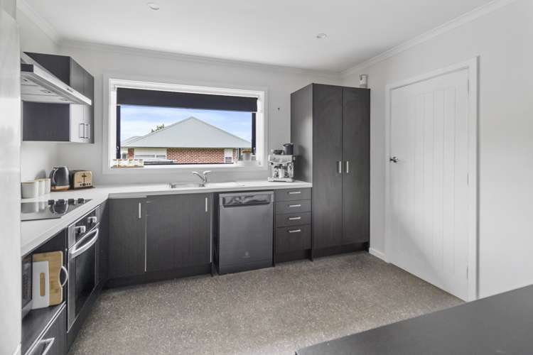 12 Glen Street Marchwiel_9