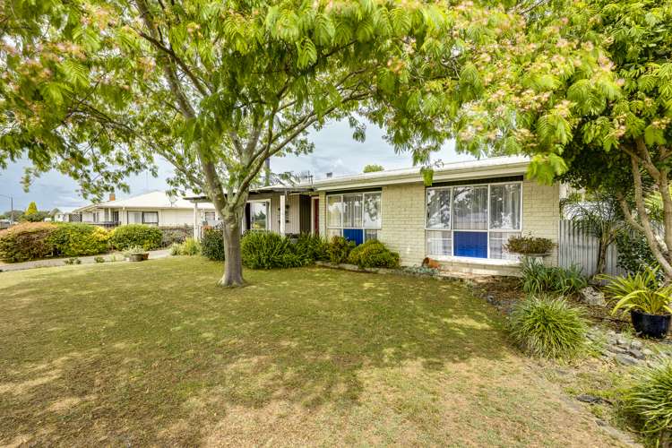 55 Caernarvon Drive_0