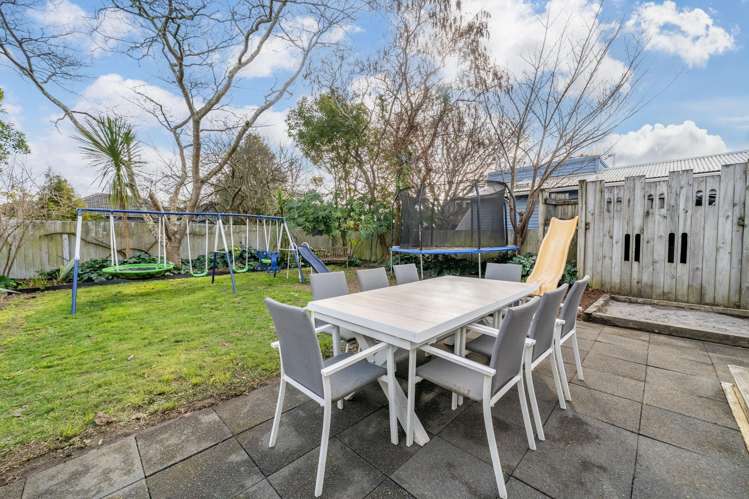 35 Royal Street Upper Hutt_19