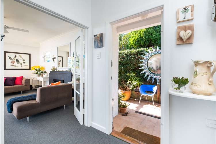 26a Roslyn Road Bluff Hill_8