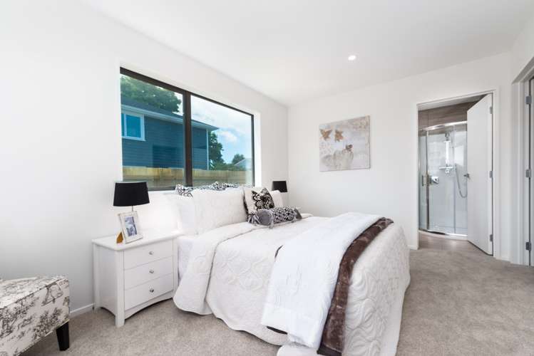 8 Ti Kouka Place Te Atatu Peninsula_13