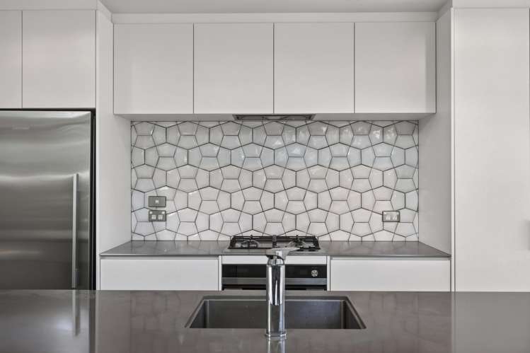 2/66 Powderham Street City Centre_8